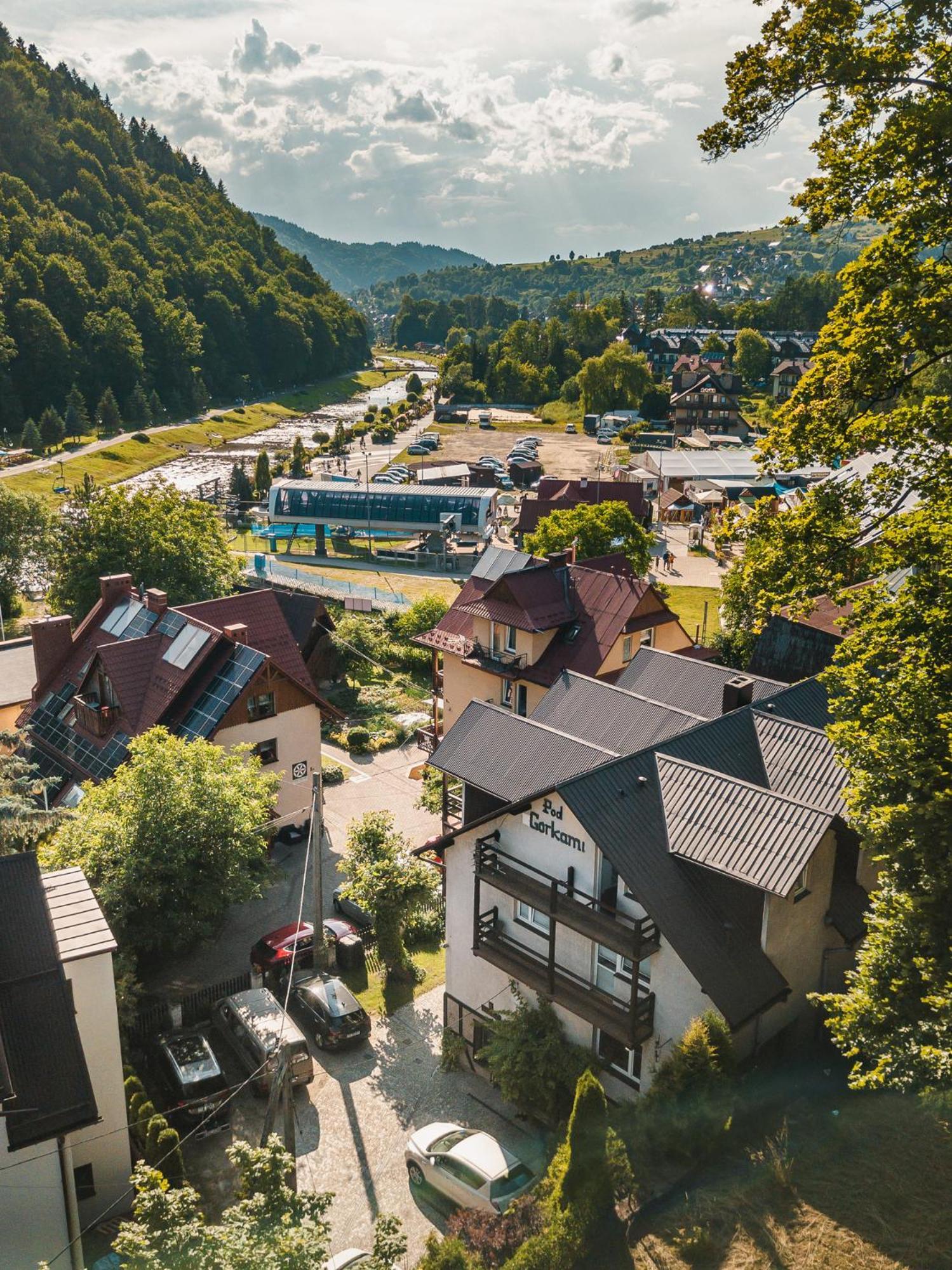 Dom "Pod Gorkami" Lägenhet Szczawnica Exteriör bild